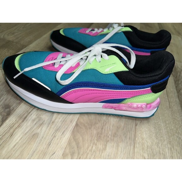 PUMA Shoes - Puma Women's City Rider Marble Sneakers sz 11